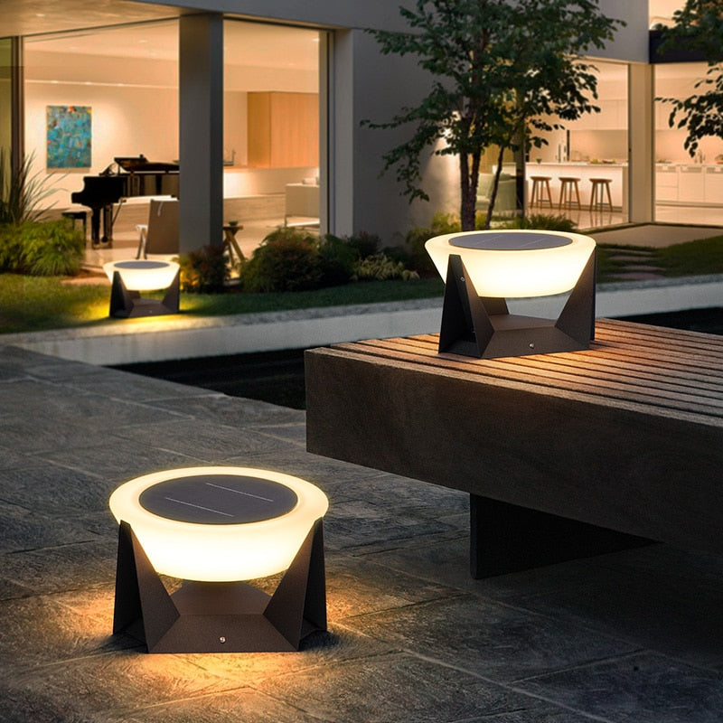 Lights of Scandinavia - Tesla - Tesla - IP65 Waterproof outdoor solar-powered landscape light. Warm light(3000K) LED with >30 000 hours of lifetime. Comes with remote control. Easy to install and maintain. Perfect for creating a mood in a garden, or as decoration by the pool, on gates, etc.